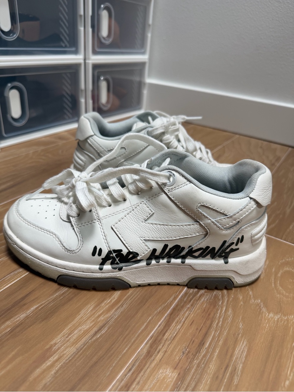 Off-White White Low-Top Sneakers with Black Script Detail